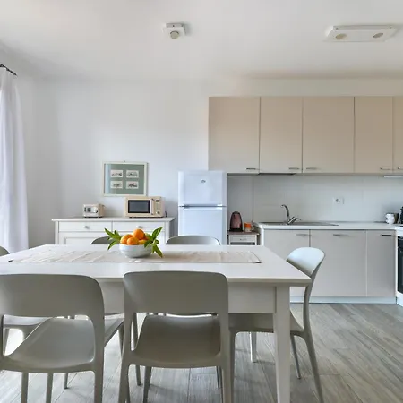 Apartment Casa Costanza *