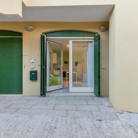Casa Costanza *